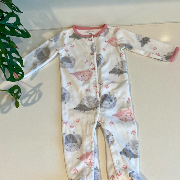 Baby Girl Fleece Footed Pajamas 9M | Carter’s Sleepers Bundle (3) - Picture 3 of 4